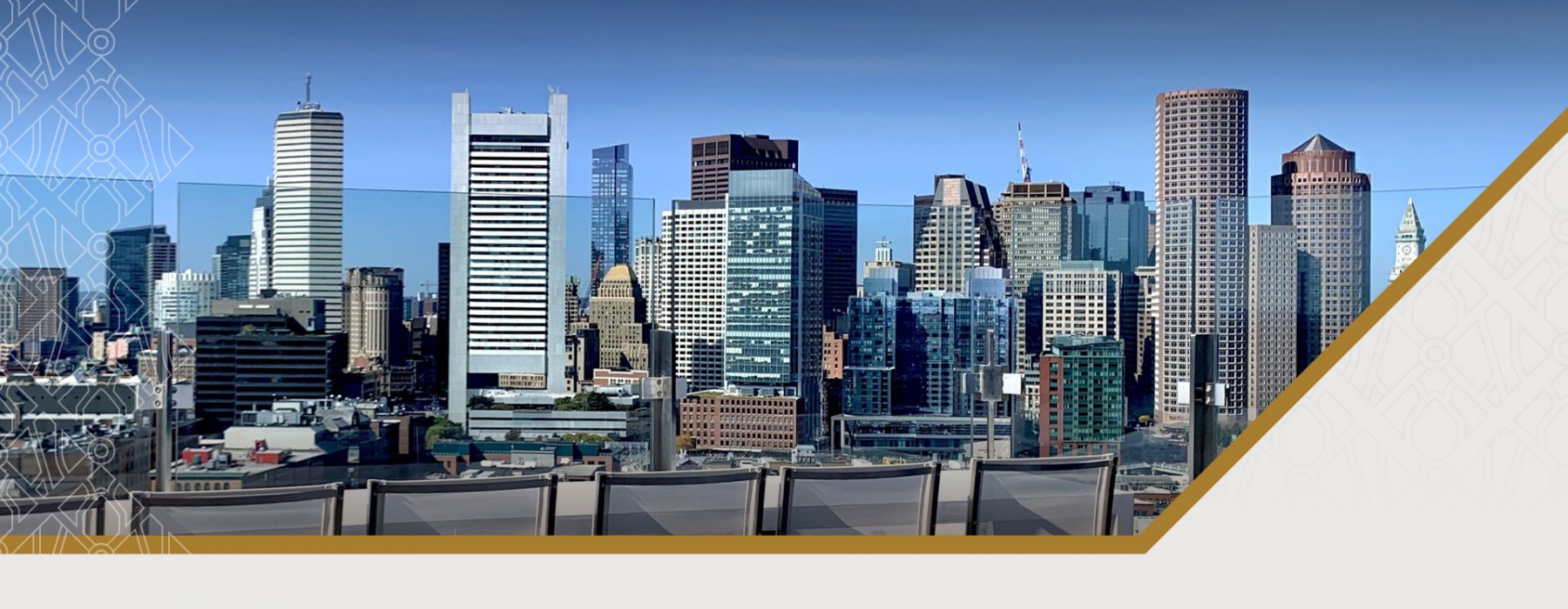 the-metlo-boston-skyline-view-from-seaport-banner-image